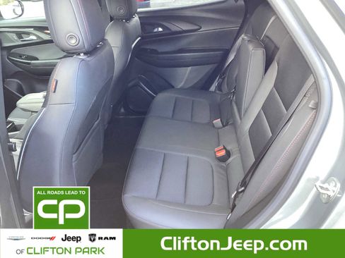 Used 2023 Chevrolet TrailBlazer RS image 8