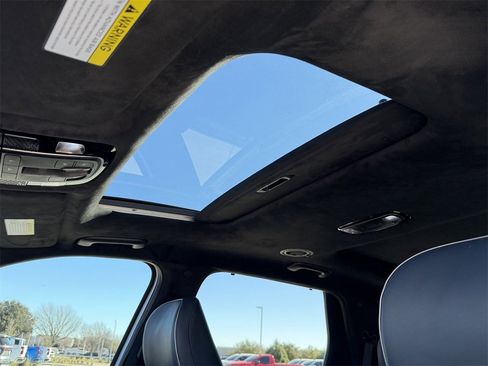 Used 2021 Hyundai Palisade Calligraphy image 25