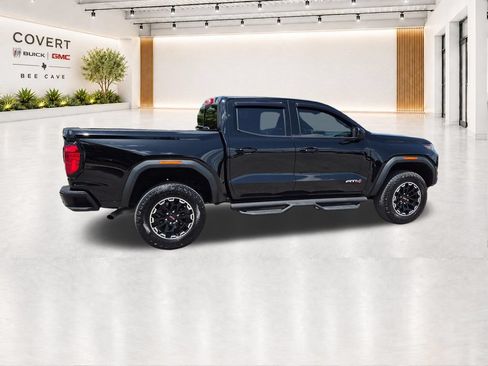 Used 2026 GMC Canyon AT4 AWD/4WD image 15
