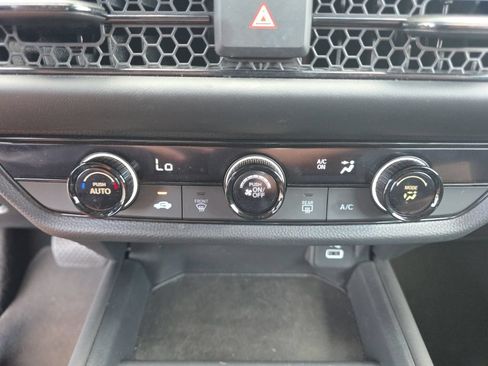 Used 2024 Honda HR-V LX image 21