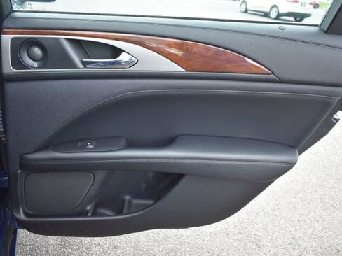 Used 2020 Lincoln MKZ Reserve w/ Elements Package AWD/4WD image 47