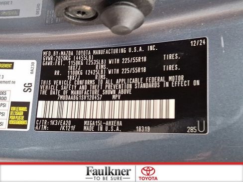 Certified 2025 Toyota Corolla Cross XLE image 26