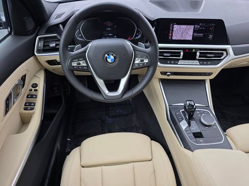 Used 2021 BMW 330i Sedan w/ Driving Assistance Package RWD image 13
