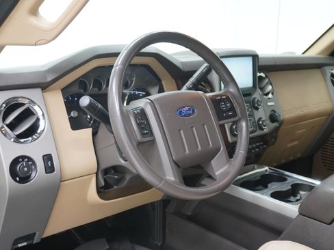 Used 2016 Ford F350 Lariat w/ Lariat Interior Package AWD/4WD image 10
