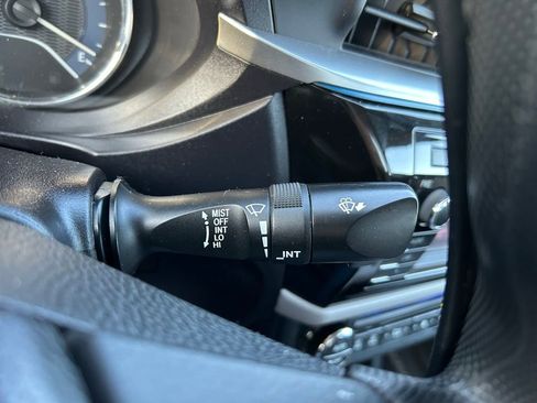 Used 2016 Toyota Corolla LE FWD image 20