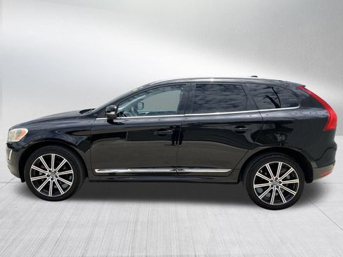 Used 2016 Volvo XC60 T5 Premier w/ Proximity Package FWD image 4