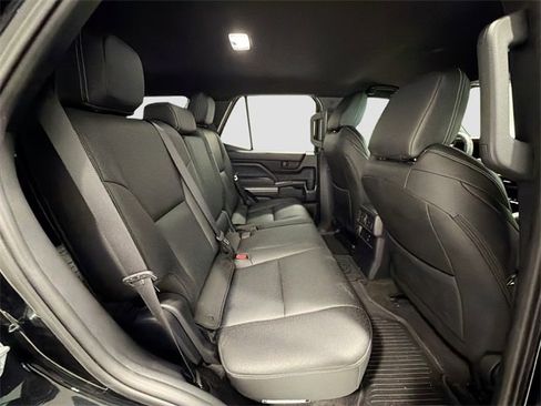 Certified 2025 Toyota 4Runner SR5 image 19