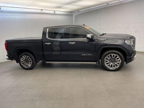 Used 2024 GMC Sierra 1500 Denali Ultimate AWD/4WD image 5