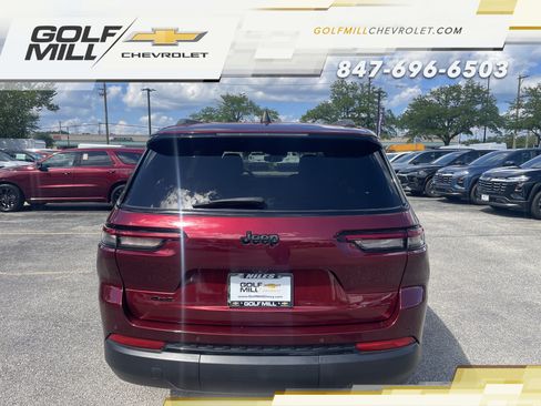 Used 2023 Jeep Grand Cherokee L Laredo AWD/4WD image 7