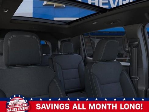 New 2026 Chevrolet Traverse LT w/ Sun and Wheel Package image 24