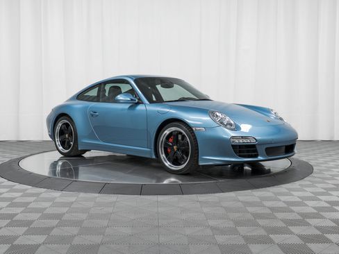 Used 2010 Porsche 911 Carrera 4S image 9
