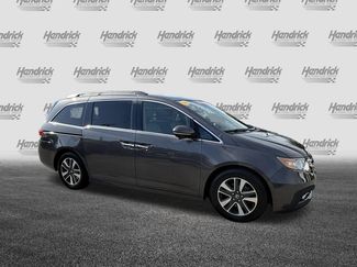 Used 2016 Honda Odyssey Touring video 2