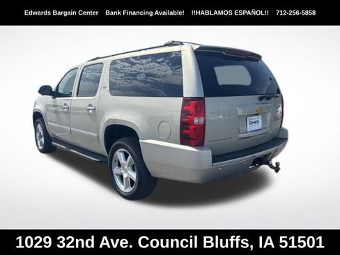 Used 2013 Chevrolet Suburban LTZ AWD/4WD image 5