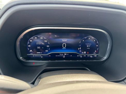 Used 2023 Chevrolet Tahoe Premier w/ Premium Package 2 AWD/4WD image 26