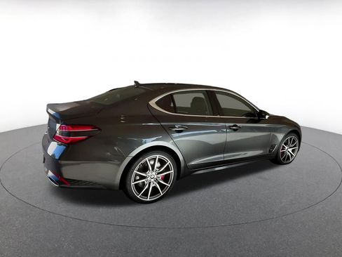 Used 2025 Genesis G70 2.5T image 15