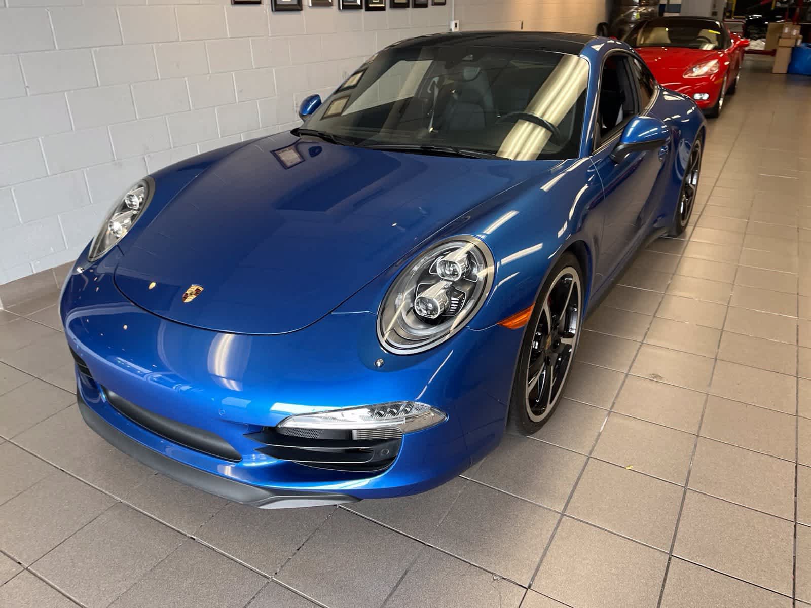 Used 2015 Porsche 911 Carrera 4S AWD/4WD image 2