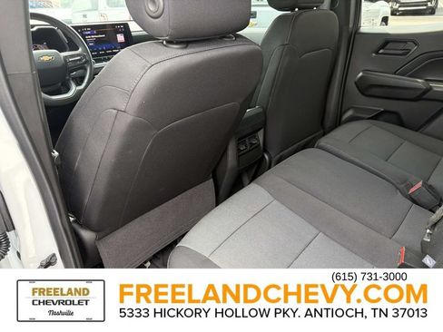 Used 2024 Chevrolet Colorado W/T w/ WT Convenience Package II RWD image 17