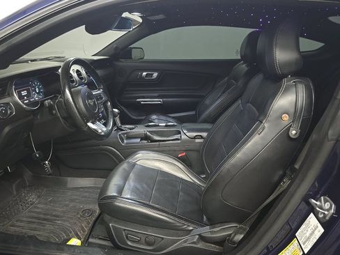 Used 2020 Ford Mustang GT Premium w/ Equipment Group 401A RWD image 3