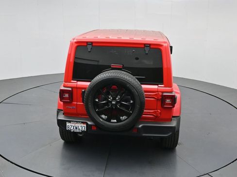 Used 2021 Jeep Wrangler Unlimited Sahara w/ Cold Weather Group image 57