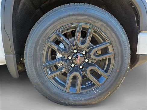 New 2026 GMC Sierra 1500 Elevation image 10