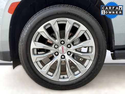 Used 2024 GMC Yukon Denali AWD/4WD image 13