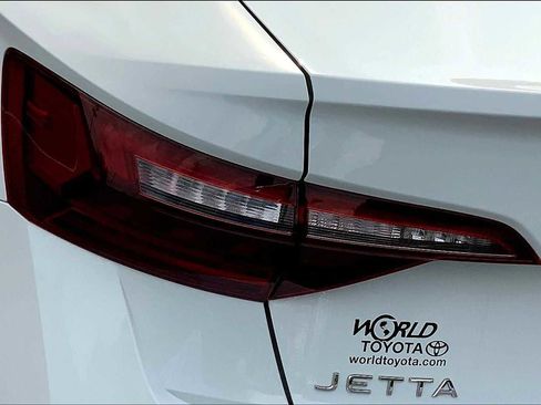 Used 2024 Volkswagen Jetta S image 27