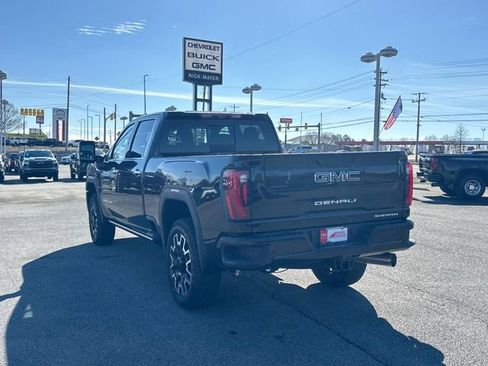 New 2026 GMC Sierra 2500 Denali Ultimate w/ LPO, Black Badging Package image 6