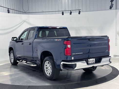 Used 2021 Chevrolet Silverado 1500 LT AWD/4WD image 16