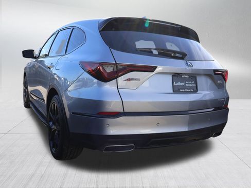 Used 2023 Acura MDX A-Spec image 5
