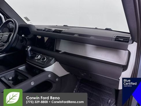 Used 2023 Land Rover Defender 110 SE image 31