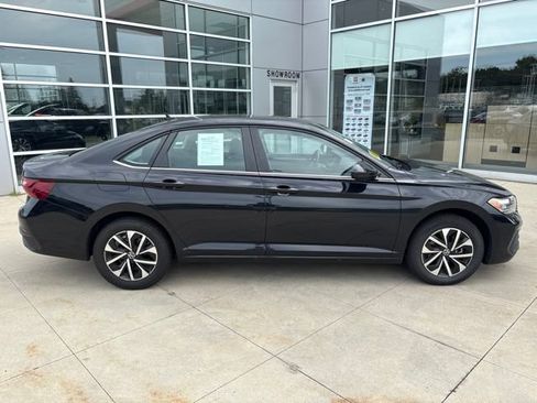 Used 2024 Volkswagen Jetta S FWD image 8