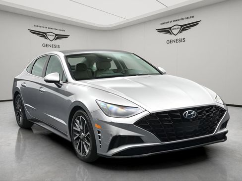 Used 2020 Hyundai Sonata Limited image 19