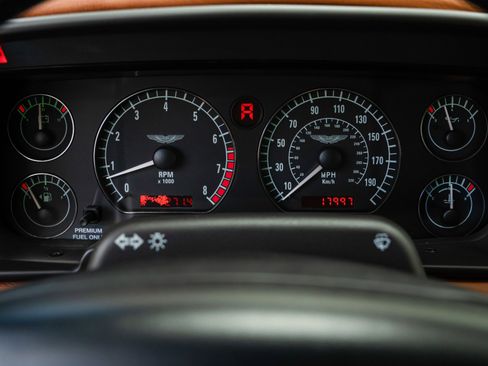 Used 2003 Aston Martin DB7 Vantage image 16