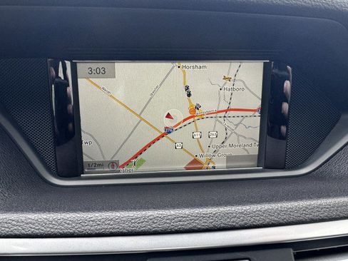 Used 2013 Mercedes-Benz E 350 4MATIC Sedan image 20