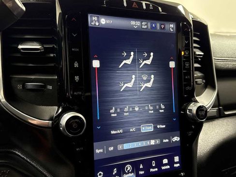 Used 2022 RAM 3500 Laramie image 21