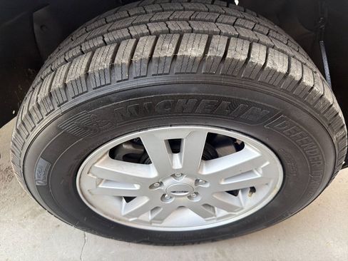 Used 2008 Ford Explorer Sport Trac XLT RWD image 22