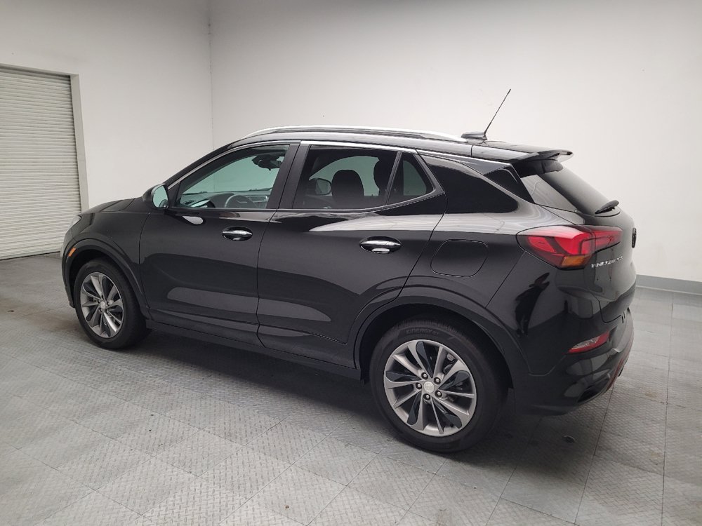 Used 2023 Buick Encore GX Select w/ Sport Touring Package FWD image 3