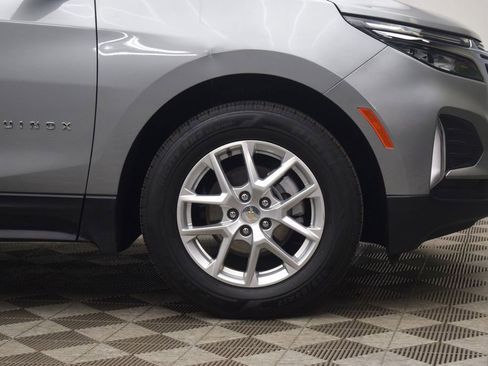 Used 2024 Chevrolet Equinox LT FWD image 28