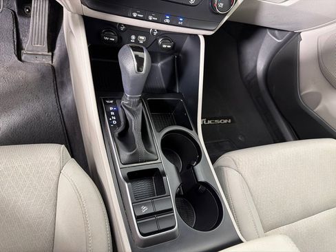 Used 2017 Hyundai Tucson SE FWD image 17