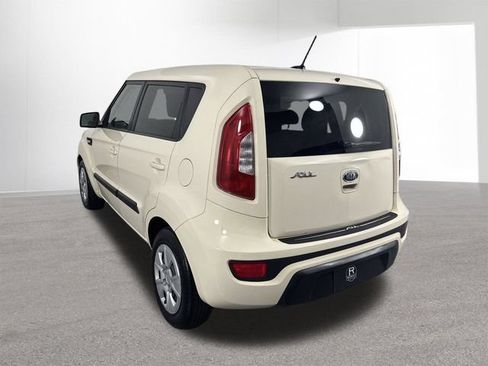 Used 2012 Kia Soul FWD image 28
