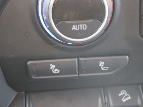 Used 2022 Chevrolet Silverado 2500 LTZ w/ Z71 Off-Road Package image 47