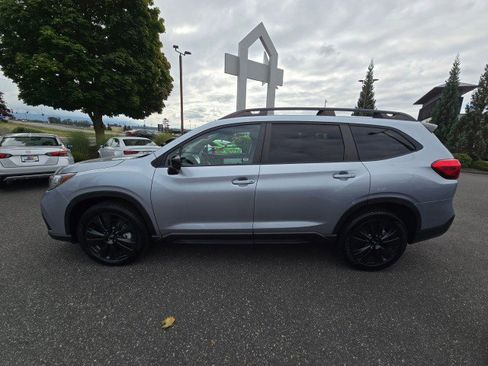 Used 2022 Subaru Ascent Onyx Edition image 7