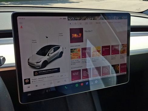 Used 2021 Tesla Model Y Long Range AWD/4WD image 18