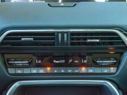 New 2025 MAZDA CX-90 3.3 Turbo w/ Preferred Package image 23