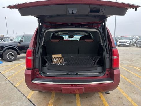 Used 2019 Chevrolet Tahoe Premier w/ Premier Plus Edition AWD/4WD image 24