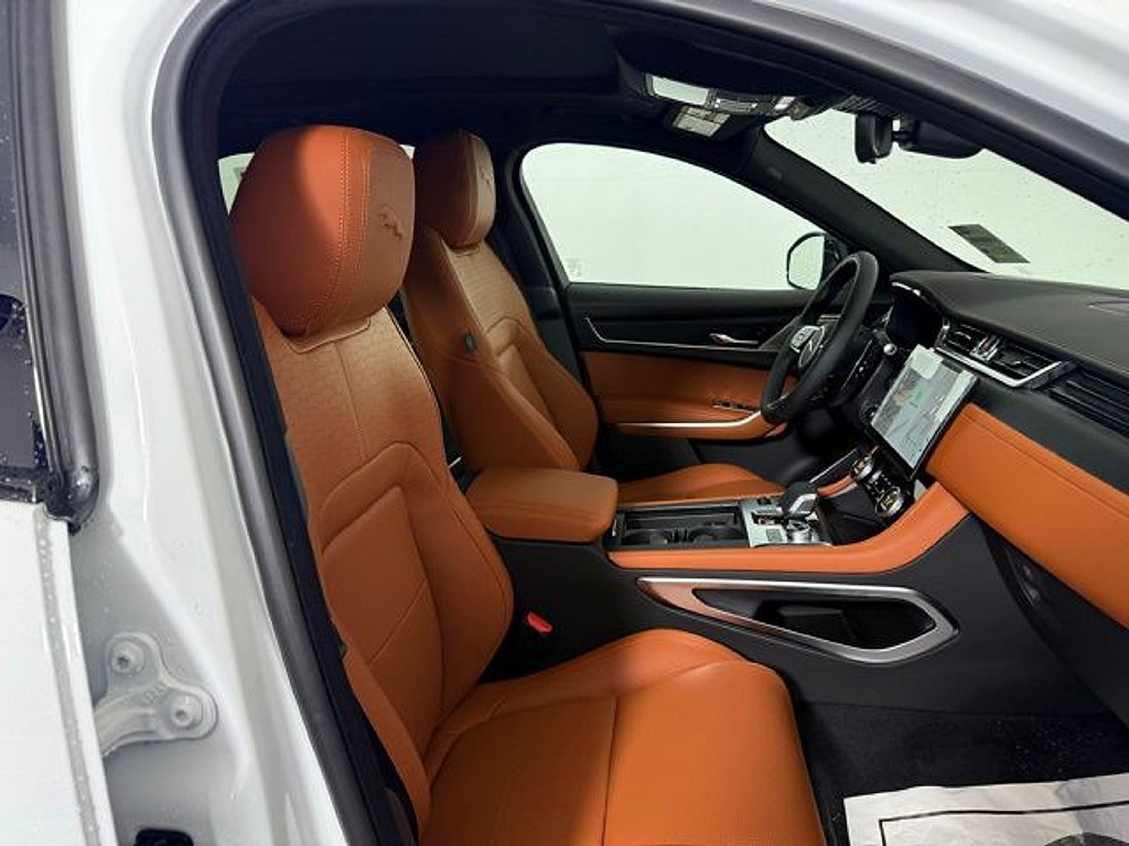 New 2026 Jaguar F-PACE R-Dynamic S AWD/4WD image 25
