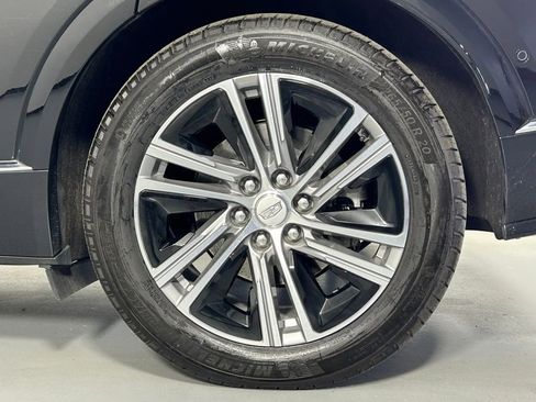 Used 2024 Cadillac Lyriq Luxury AWD/4WD image 38