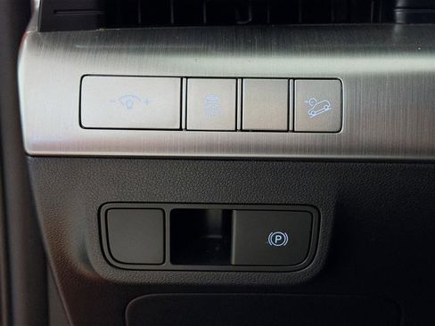 Certified 2024 Hyundai Kona SEL FWD image 10