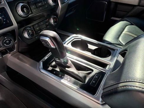 Used 2020 Ford F150 Platinum w/ Equipment Group 701A Luxury image 25