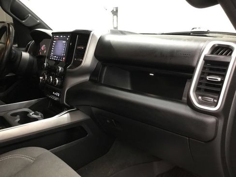 Used 2021 RAM 1500 Big Horn AWD/4WD image 46